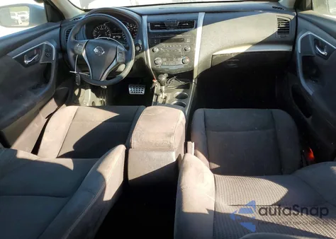 2015 Nissan Altima 2.5 z USA, uszkodzony, nr VIN 1N4AL3AP0FN335172